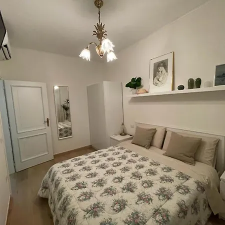 Casa Di Paolino Apartment Porto Valtravaglia