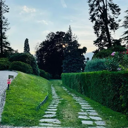 Apartment Casa Di Paolino Porto Valtravaglia
