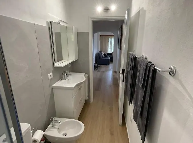 Casa Di Paolino * Porto Valtravaglia