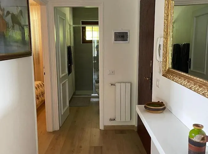 Casa Di Paolino * Porto Valtravaglia