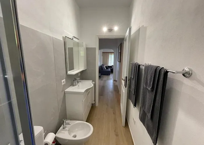 Casa Di Paolino * Porto Valtravaglia